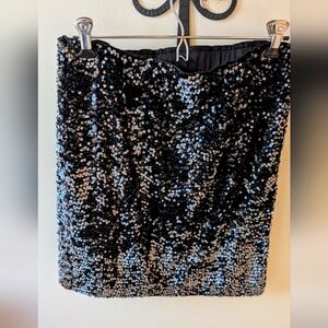 NWOT Women's Lands End black sequin dressy fitted skirt. Size 10
